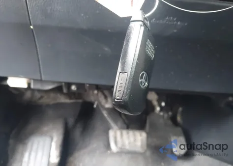 2017 Toyota Rav4 Hybrid Xle из США, поврежденный, VIN JTMRJREV7HD062397